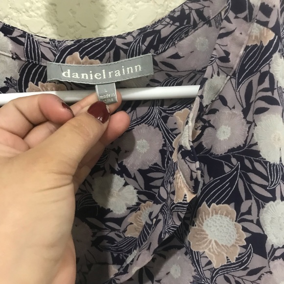 Blouse - Picture 3 of 4